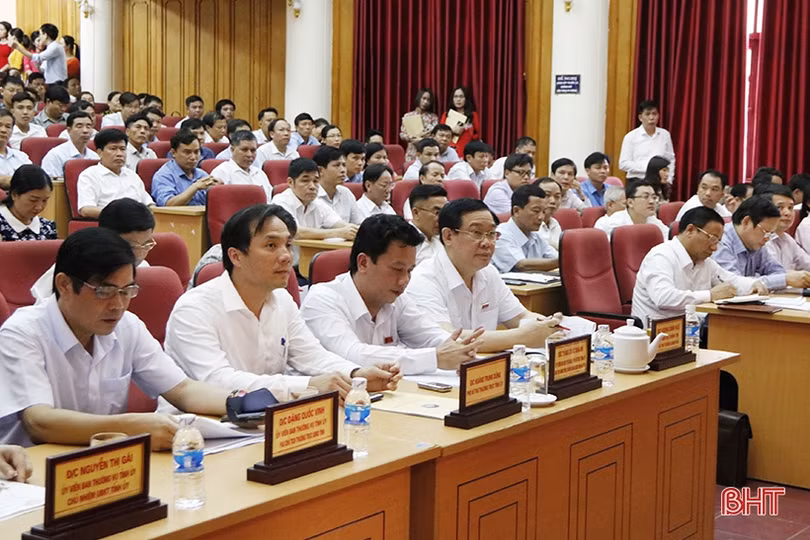 Phó Thủ tướng Vương Đình Huệ: Trung ương đặc biệt quan tâm đến ngành y tế