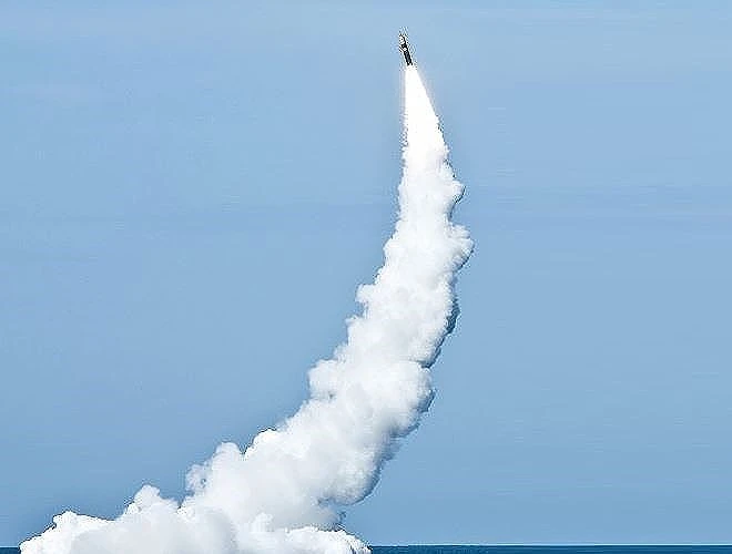 Siêu tên lửa hạt nhân Trident II D5 của Mỹ khiến Nga ngước nhìn