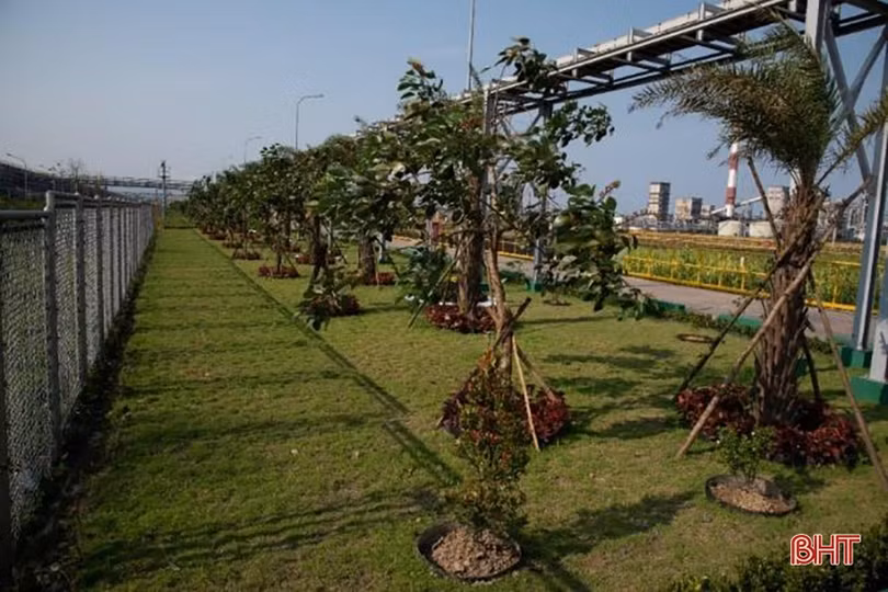 Nước thải và khí thải của Formosa Hà Tĩnh được kiểm soát 24/24 bằng hệ thống quan trắc tự động