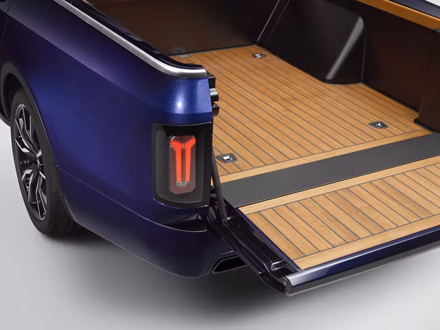 “Siêu phẩm” BMW X7 sắp ra mắt Việt Nam có phiên bản bán tải