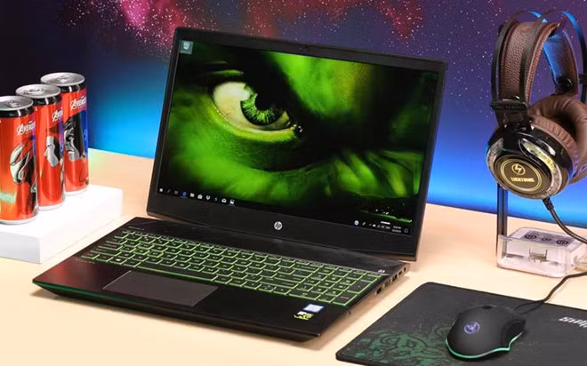 Nhiều mẫu laptop đồng loạt giảm giá mạnh đầu tháng 7