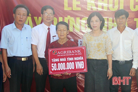 Agribank Thành Sen xây 10 nhà tình nghĩa cho gia đình khó khăn