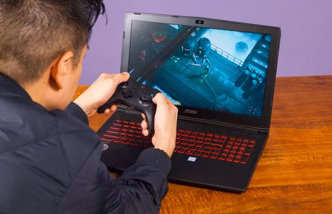 Nhiều mẫu laptop đồng loạt giảm giá mạnh đầu tháng 7