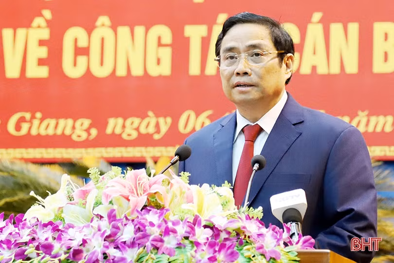 Chủ tịch UBND tỉnh Hà Tĩnh được điều động giữ chức Bí thư Tỉnh ủy Hà Giang