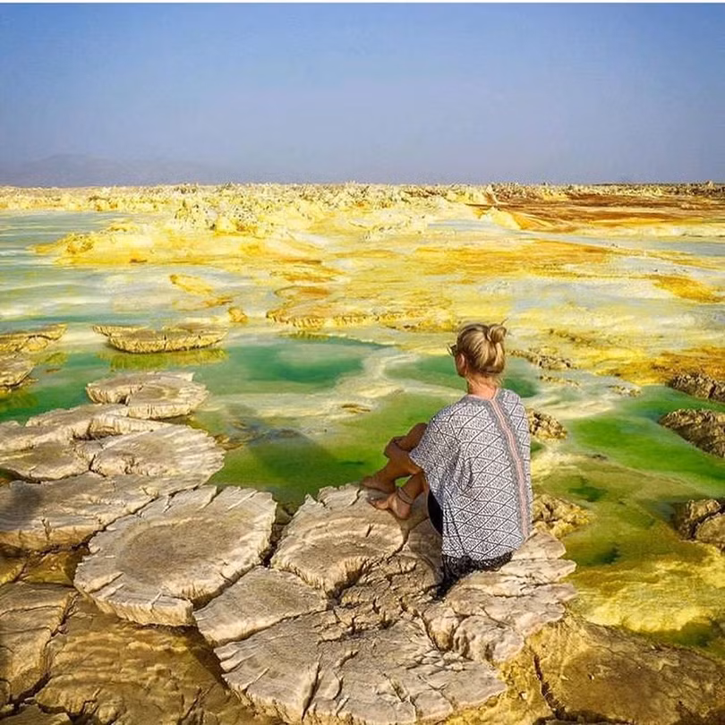 Vùng đất kỳ lạ có địa hình như bề mặt sao Hỏa