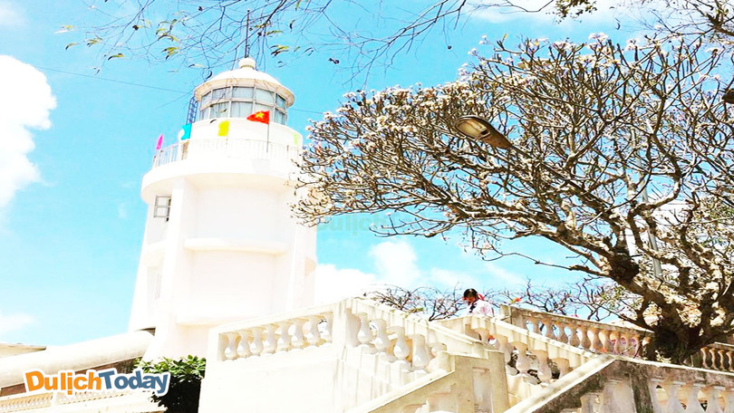 9 ngọn hải đăng đẹp nhất Việt Nam