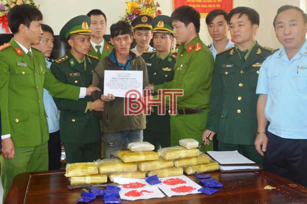 Thu giữ hơn 80.000 viên ma túy tổng hợp, 220 bánh heroin, 944,5kg ma túy đá
