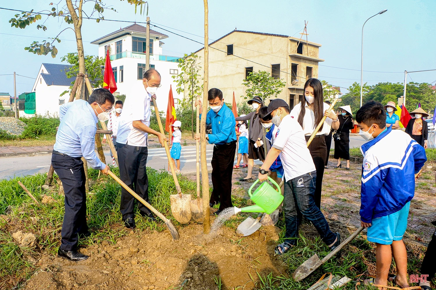 Thành Sen trong nắng mới