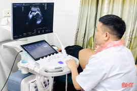 Dịch vụ xác định giới tính thai nhi trên mạng: Hệ lụy khó lường!
