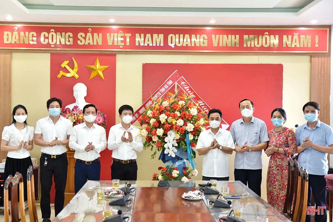 Phát huy hơn nữa vai trò, vị trí các cơ quan truyền thông chủ lực của tỉnh