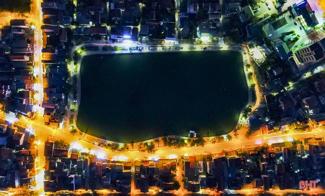 Thành phố Hà Tĩnh từ trên cao - Quen mà lạ