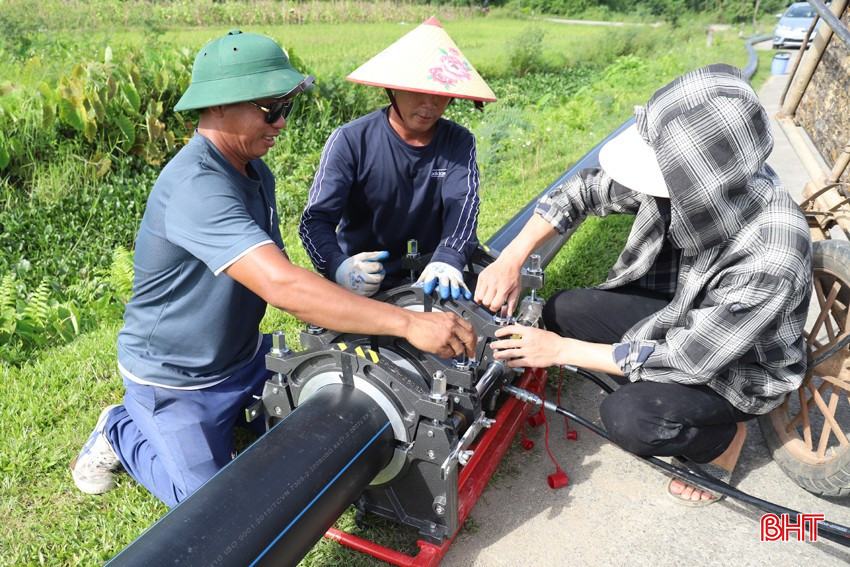 Đơn vị thi công lắp đặt đường ống nước sạch cấp 1 tại thôn Kim Bằng, xã Sơn Bằng bqbht_br_img-6763.jpg