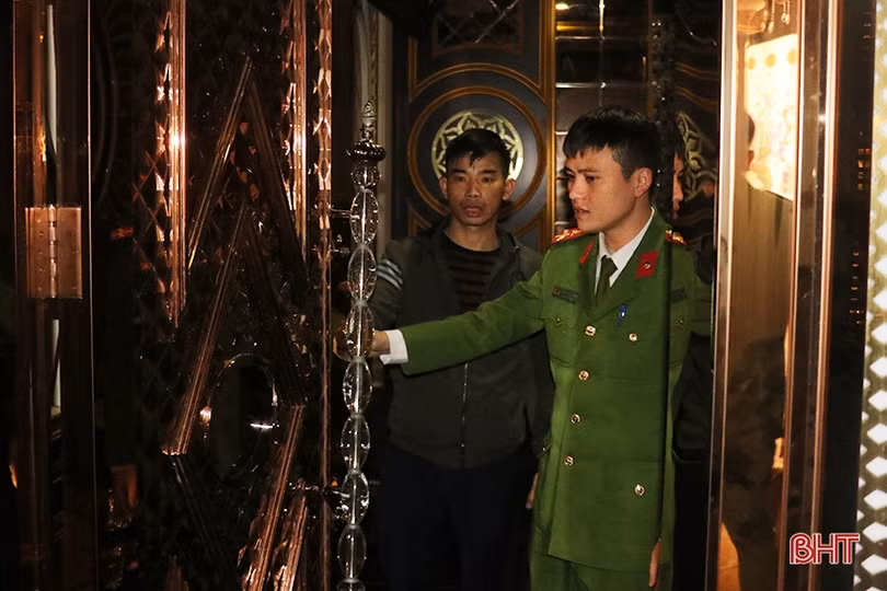 Phục hồi hoạt động đối với 2 cơ sở kinh doanh karaoke tại TP Hà Tĩnh