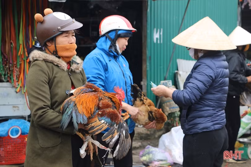 Hương vị riêng ở chợ truyền thống Hà Tĩnh ngày cuối năm