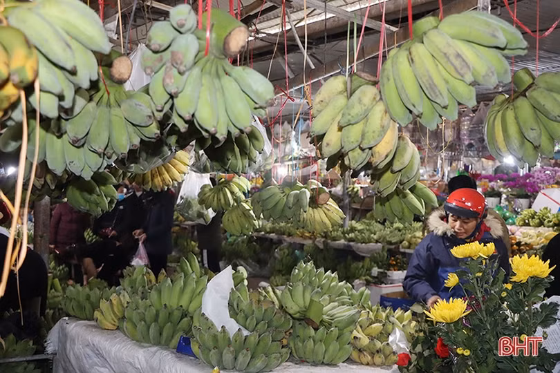Chuối cúng tết ở Hà Tĩnh khan hàng, có nải lên tới 500 nghìn đồng