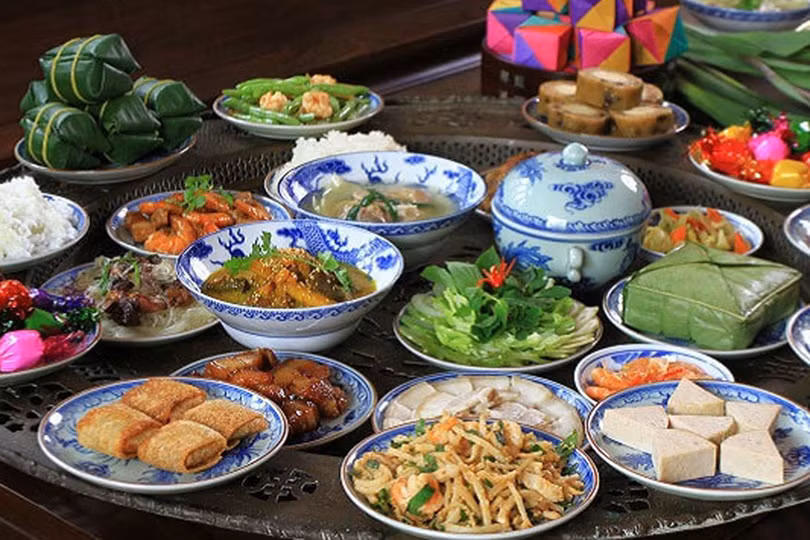 Thiêng liêng mâm cỗ tết