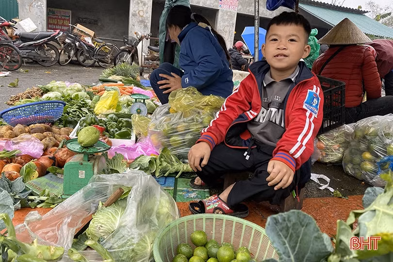 Hương vị riêng ở chợ truyền thống Hà Tĩnh ngày cuối năm
