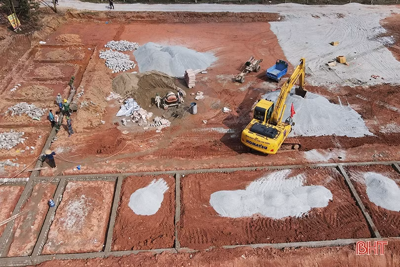 Công trường cao tốc Bắc – Nam đoạn Hà Tĩnh nhộn nhịp ngày cận tết