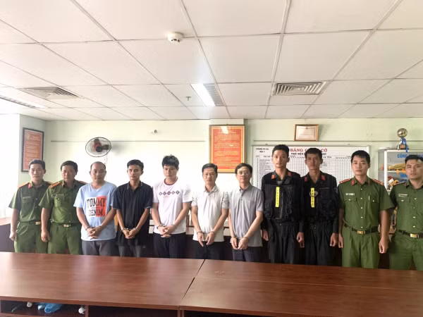 Khởi tố nguyên Cục trưởng Cục Đăng kiểm Việt Nam và 4 đối tượng