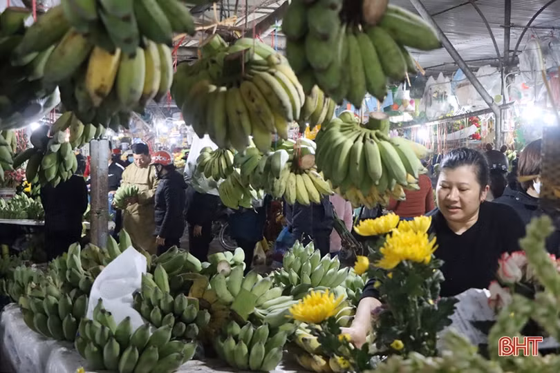 Chuối cúng tết ở Hà Tĩnh khan hàng, có nải lên tới 500 nghìn đồng