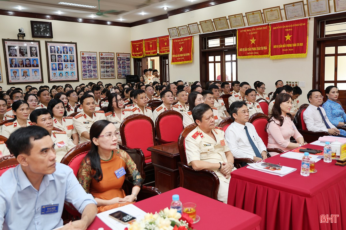 Các đại biểu tham dự đại hội. bqbht_br_img-0372.jpg
