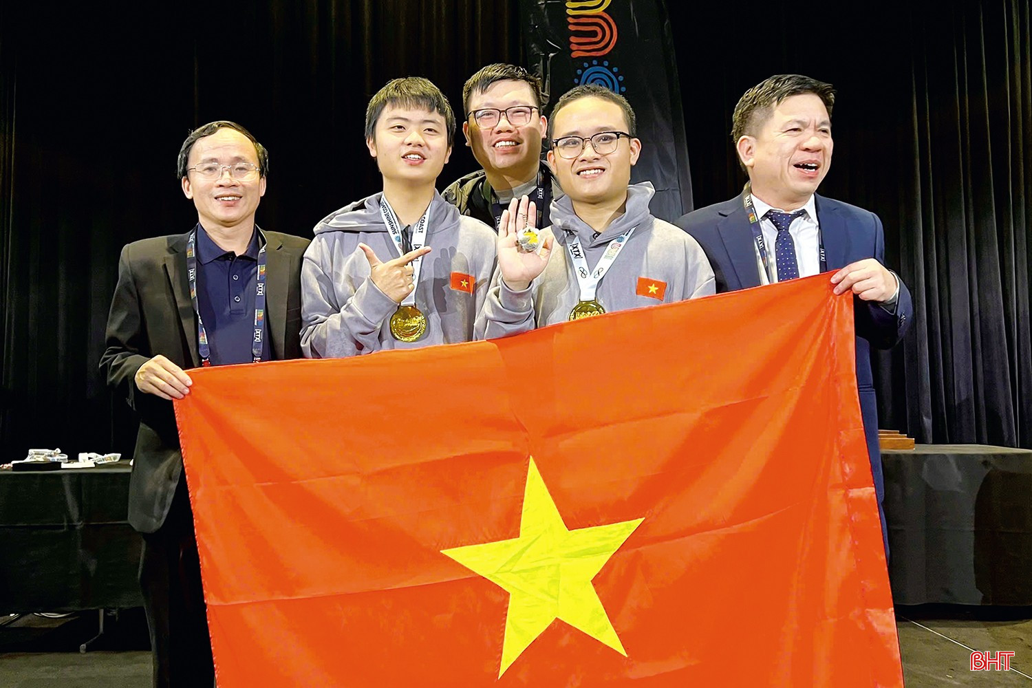 bqbht_br_8-giao-duc.jpg