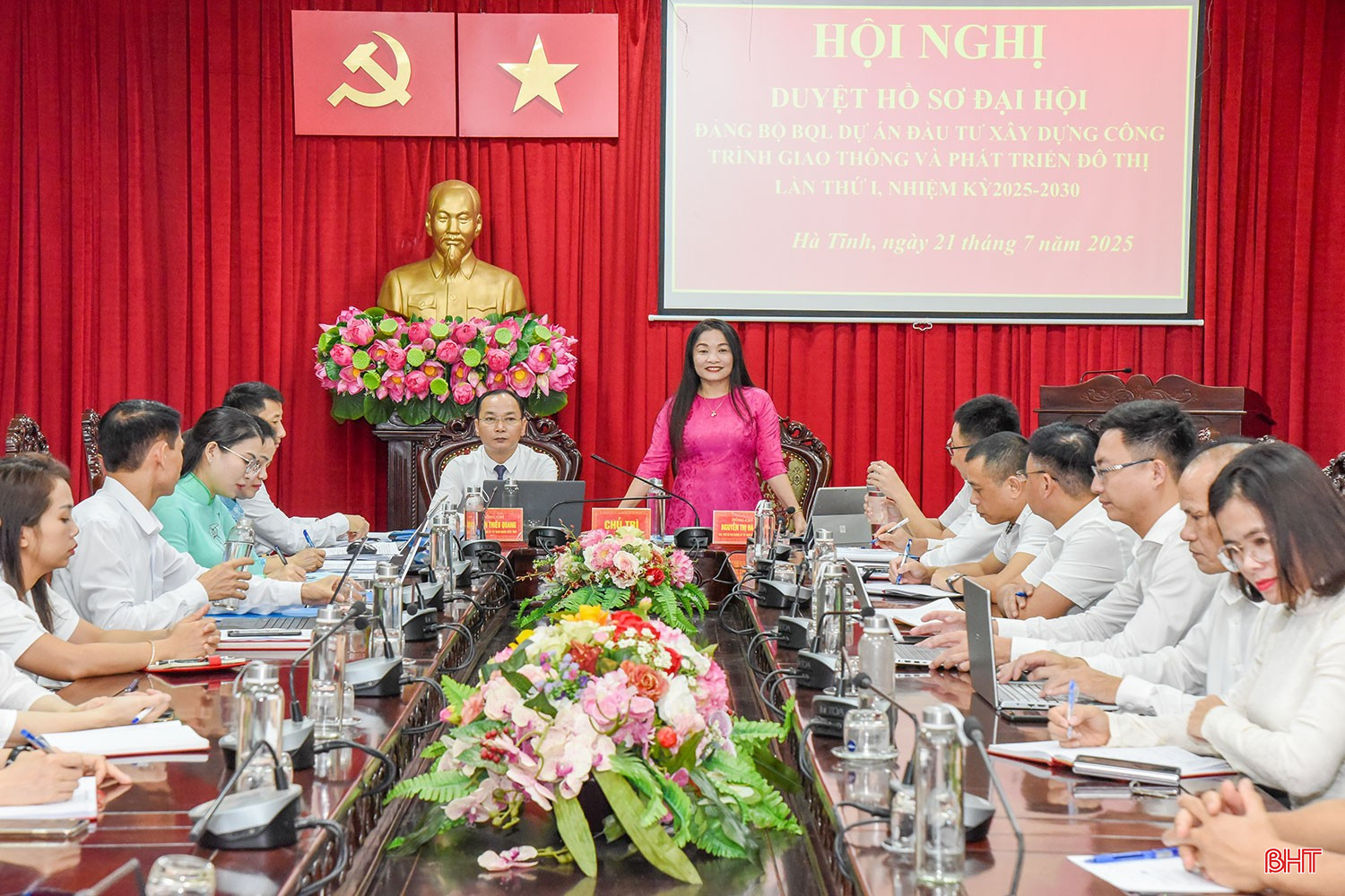 Đảng ủy UBND tỉnh đã tập trung chỉ đạo đại hội Đảng cấp cơ sở đúng tiến độ, đảm bảo chất lượng, thể hiện tinh thần đổi mới. bqbht_br_33.jpg