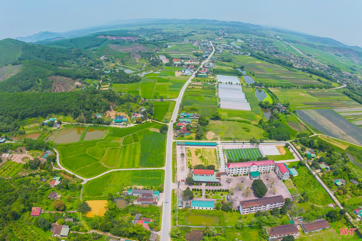 Diện mạo xã Đức Đồng đang từng bước đổi mới, hướng tới mục tiêu xây dựng xã NTM nâng cao. bqbht_br_image-20-9189.jpg