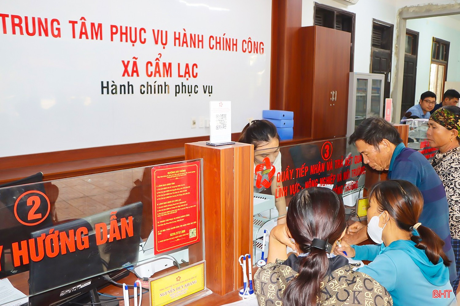 Xã Cẩm Lạc tập trung nâng cao chất lượng của Trung tâm Phục vụ hành chính công. bqbht_br_image-24.jpg