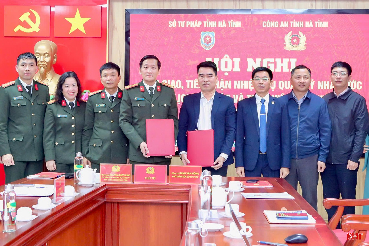 Công an tỉnh tiếp nhận nhiệm vụ cấp phiếu lý lịch tư pháp từ Sở Tư pháp vào ngày 27/2/2025. Công an tỉnh tiếp nhận nhiệm vụ cấp phiếu lý lịch tư pháp từ Sở Tư pháp vào ngày 27/2/2025.