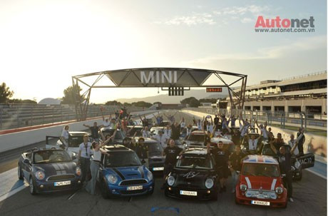 Mini và câu chuyện về chiếc xe nhỏ cá tính ảnh 4