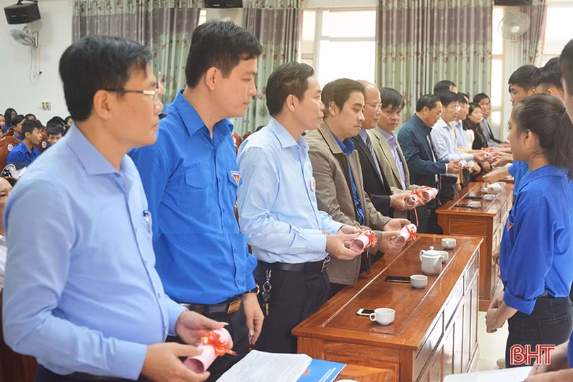 Xúc động lễ tưởng niệm nạn nhân tử vong do tai nạn giao thông