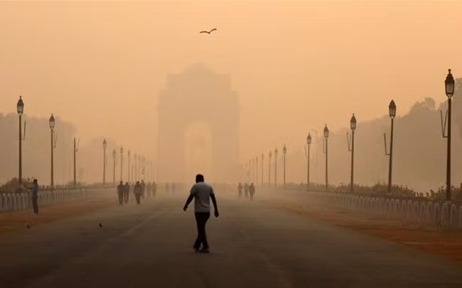 Thủ đô New Delhi - Ấn Độ đóng cửa trường học do ô nhiễm không khí