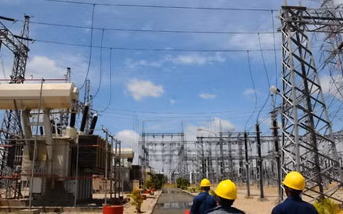 EVN cho biết, giá mua điện Trung Quốc hiện tại là 6,28 cents/kWh, thấp hơn giá phát điện của hầu hết các nhà máy nhiệt điện than và nhà máy chạy khí nhưng cao hơn giá của nhà máy thuỷ điện.