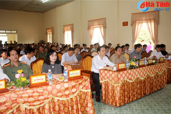 pho thu tuong vuong dinh hue can loc can dat muc tieu xay dung huyen ntm