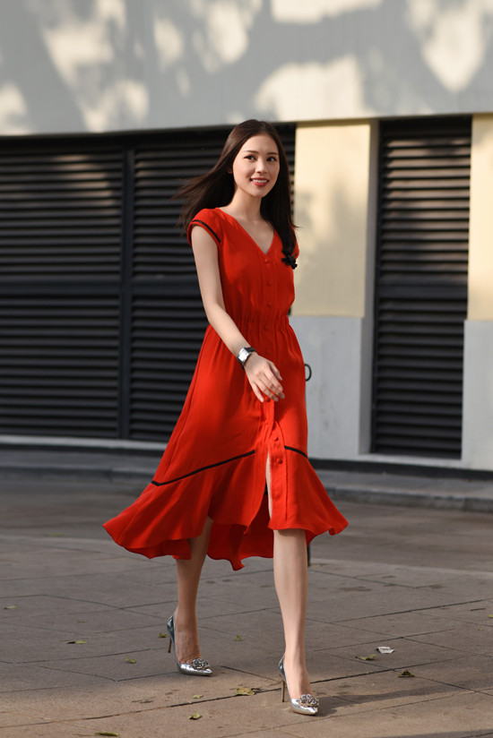 5 kieu trang phuc xay dung net hien dai cho nang van phong