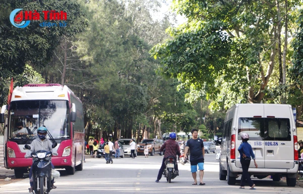 photo 3 ngay nghi le nga ba dong loc don hon 12 000 luot du khach