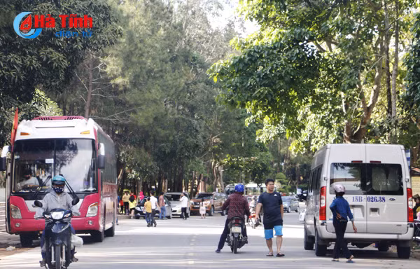 photo 3 ngay nghi le nga ba dong loc don hon 12 000 luot du khach