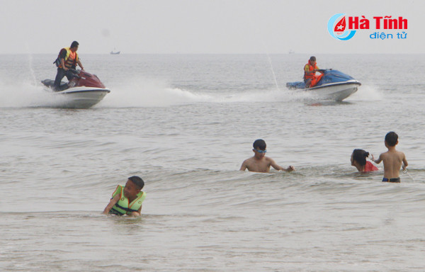 ha tinh bon khong trong ky nghi le 30 4 1 5