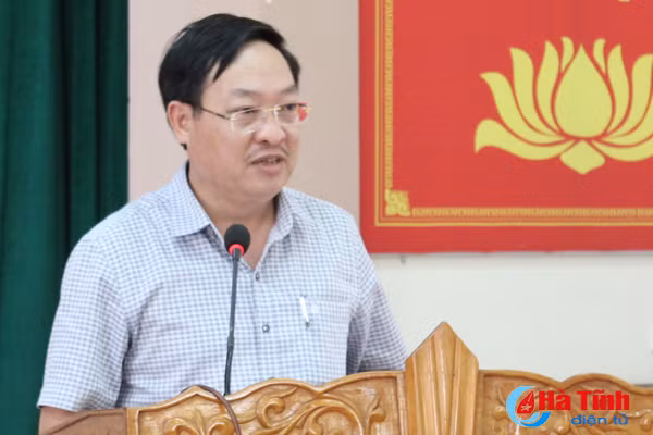 chuyen doi mo hinh quan ly cho nghen la can thiet dung chu truong