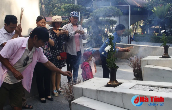 photo 3 ngay nghi le nga ba dong loc don hon 12 000 luot du khach