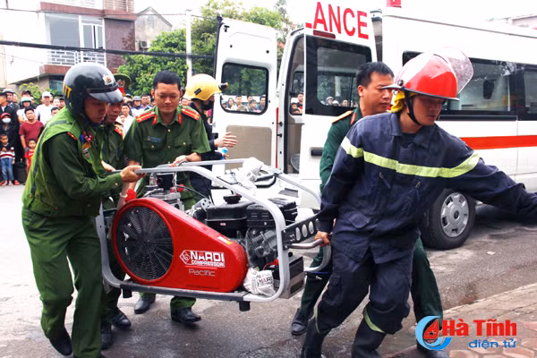 Toàn cảnh vụ cháy tại Karaoke Kingdom Club