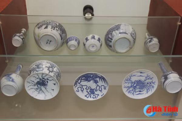 “Choáng ngợp” trước kho tàng đồ cổ vô giá ở TP Hà Tĩnh