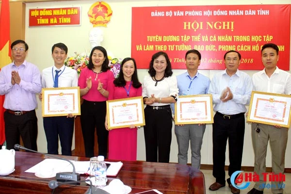 tuyen duong nhieu tap the ca nhan hoc tap va lam theo guong bac