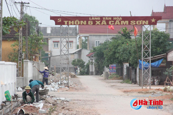 dan khen cac bi thu chi bo kiem thon truong lam duoc viec