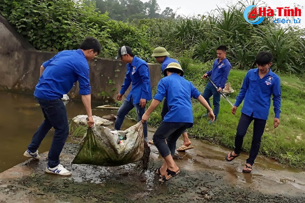 nghi cuoi tuan doan vien thanh nien lai ve lang giup dan xay dung ntm