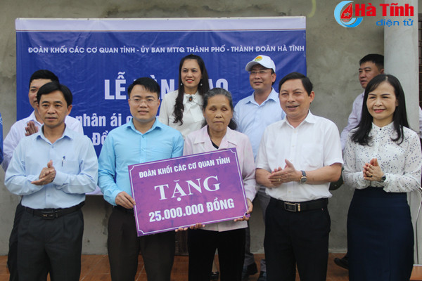 dang uy khoi co quan tinh ha tinh do dau thach dong xay dung ntm