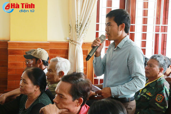 cu tri loc ha buc xuc truoc tinh trang cap mo vat lieu dat cay xang dau khong dung cho