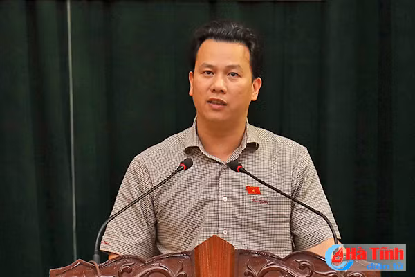 chu tich ubnd tinh dua tx hong linh xung tam do thi phia bac ha tinh