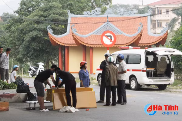 gay tai nan khien 2 nguoi chet linh 36 thang tu treo